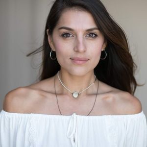 Meet your Posher, Veronica